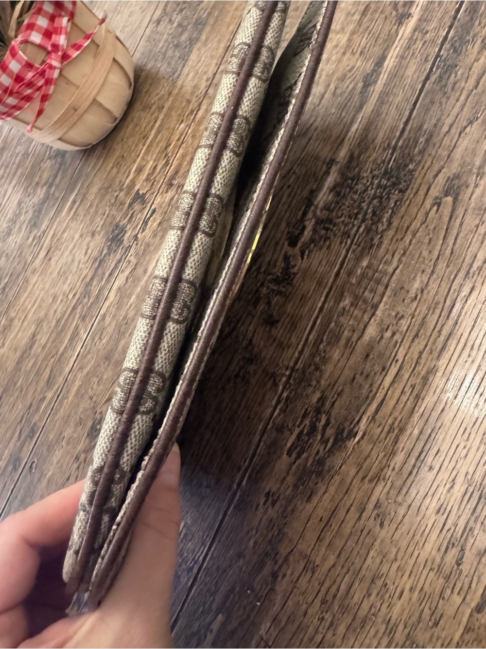 Authentic Vintage Gucci Blondie GG Supreme Clutch - Picture 11 of 11